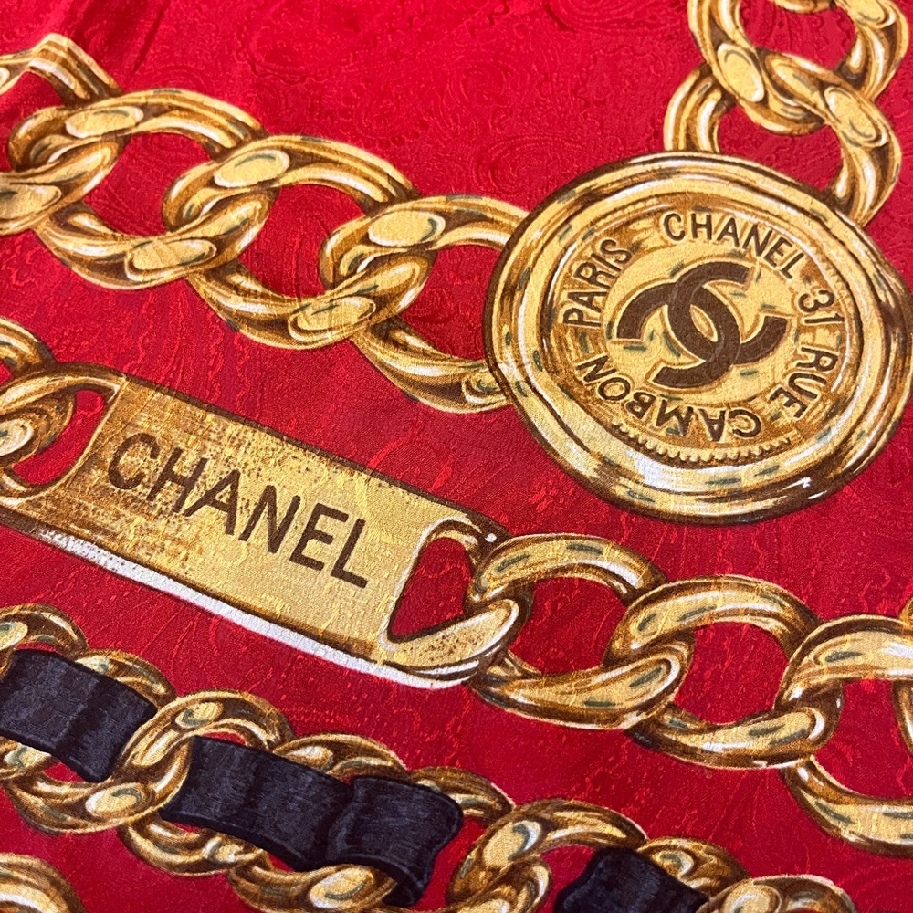 Chanel 31 Rue Cambon Paris Chain Link Silk Scarf - Picture 5 of 10